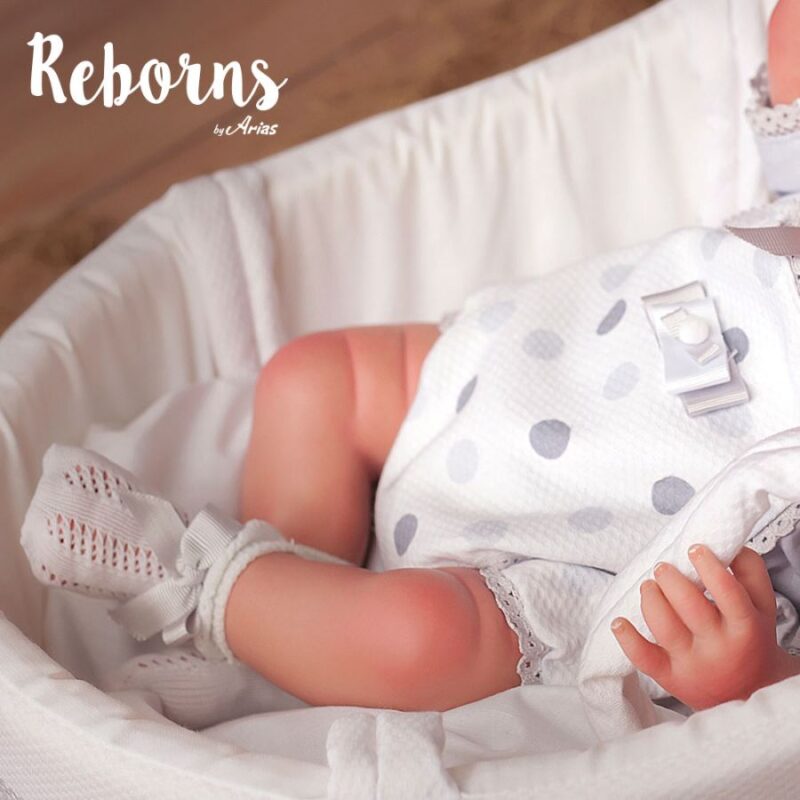 Arias Reborns 40 cm Sofia com Alcofa