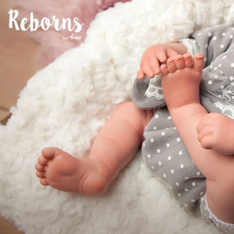 Arias Reborns 45 cm Lucia com Almofada de Pêlo