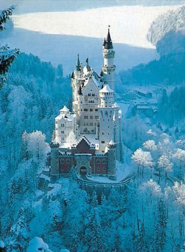 Puzzle Ravensburger Castelo do Rei Louco de Inverno 1500 Peça